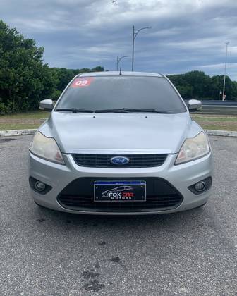 FORD FOCUS 2.0 GLX SEDAN 16V GASOLINA 4P AUTOMÁTICO